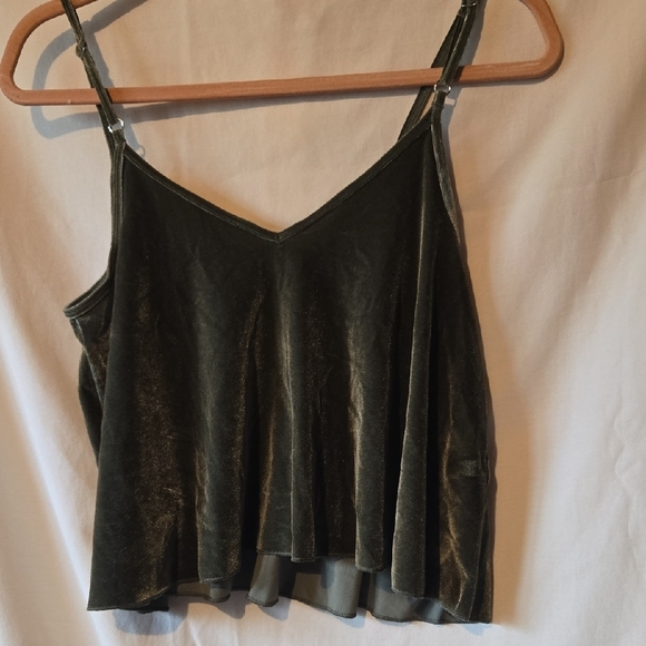PINK Victoria's Secret Dark Green Crop Camisole Velour Size XS - Picture 3 of 4